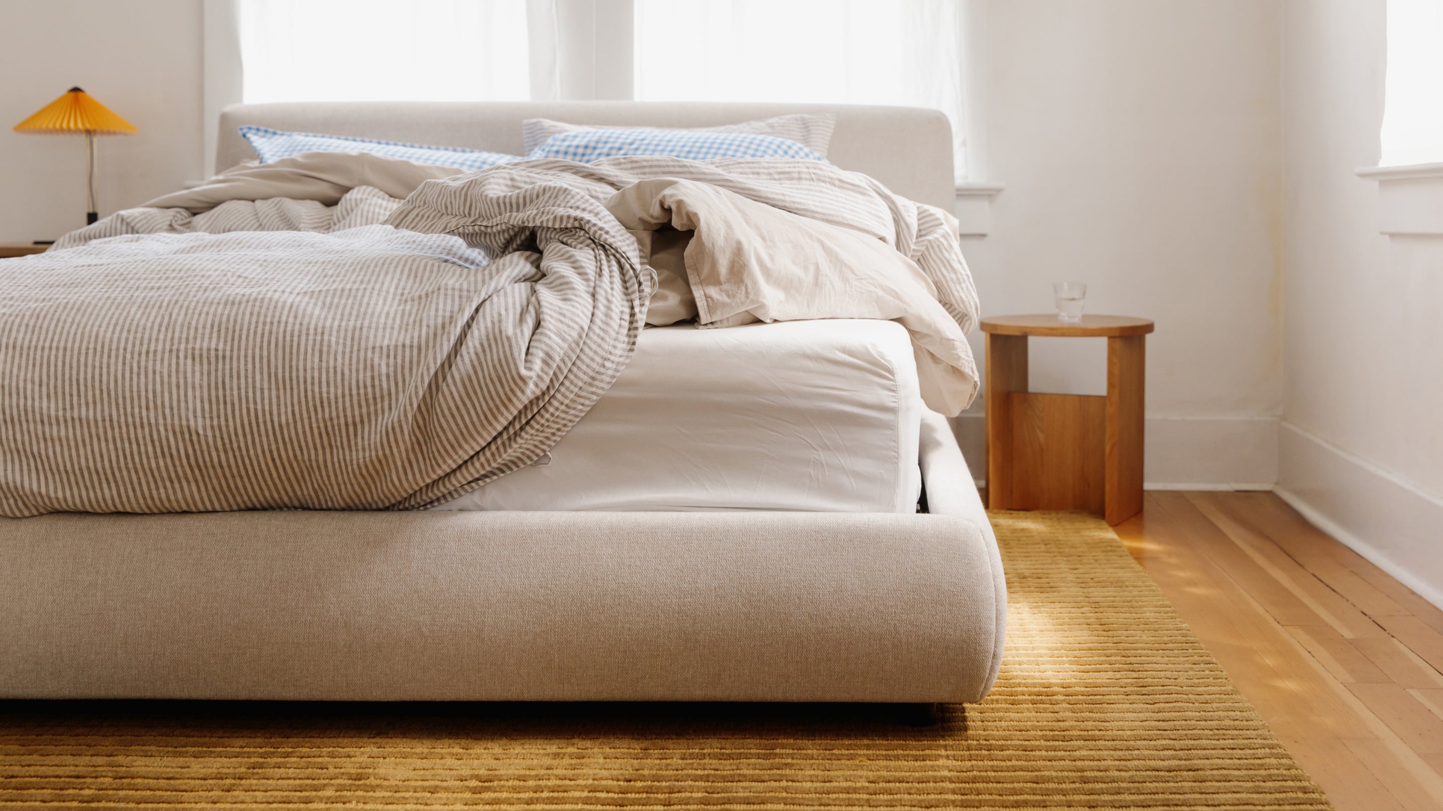Haven Storage Bed, Queen, Latte