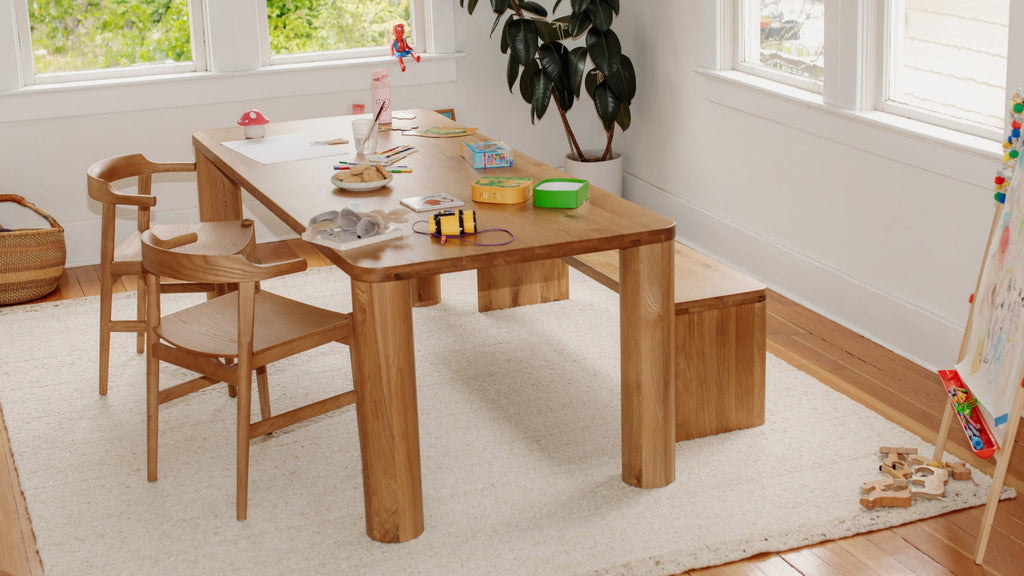 Horizon Dining Table, Seats 6-8 People, Oak