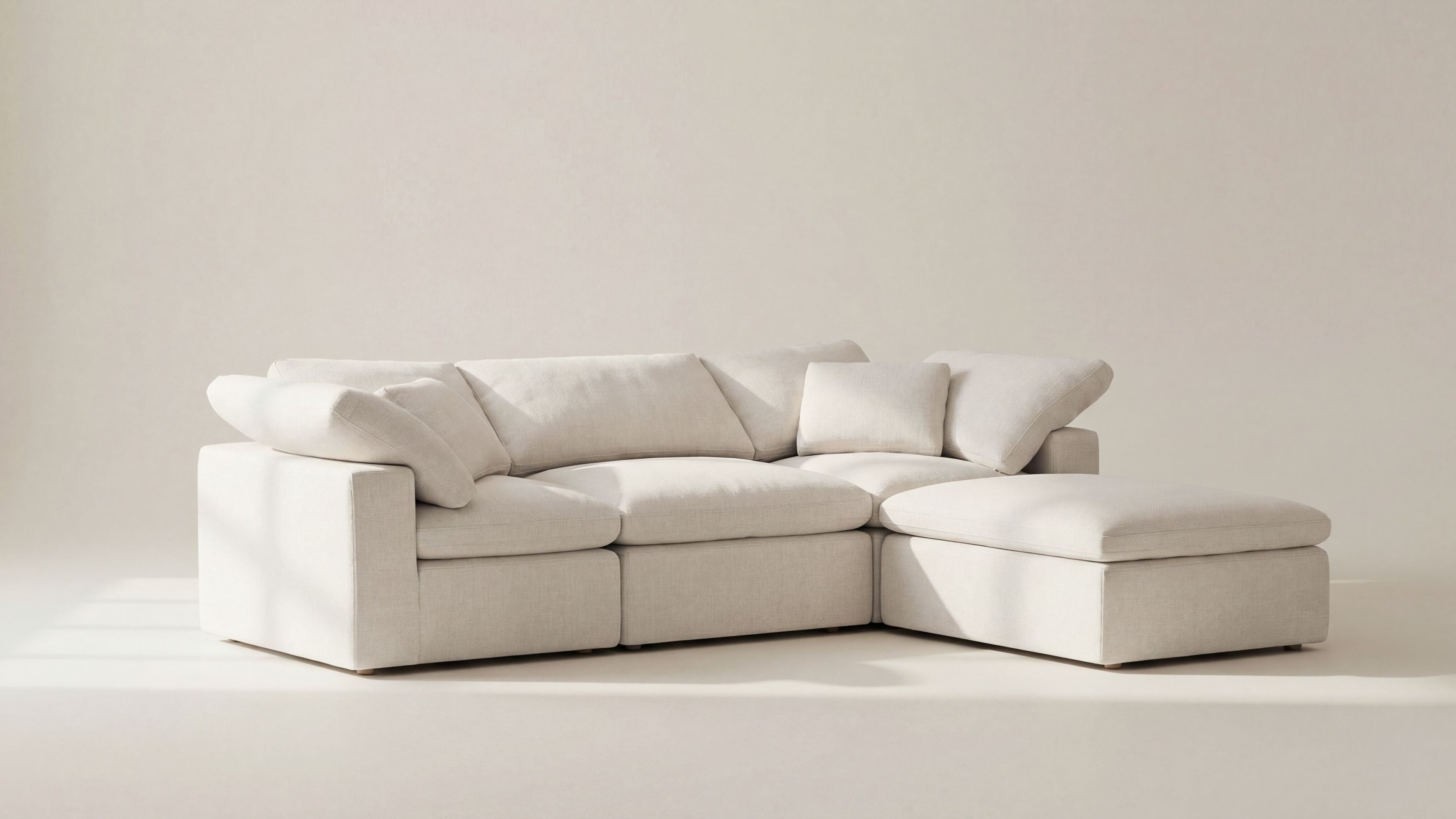 Movie Night 4-Piece Modular Sectional, Standard, Cream Linen